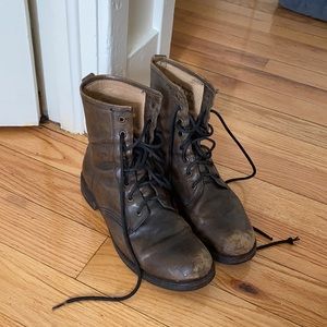 Vintage Frye Brown Lace Up Books - lots of life left - 9.5 W